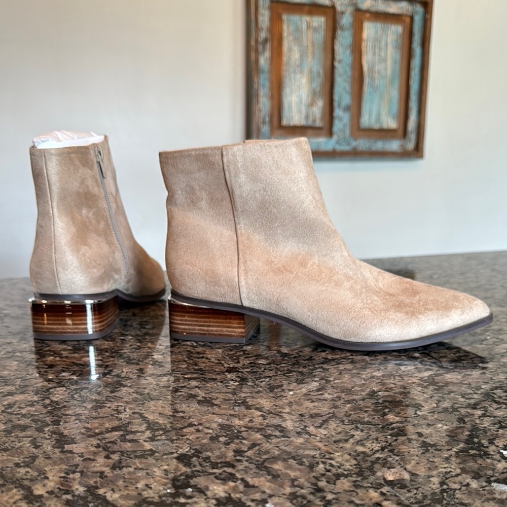 Alfani step flex Tan Ankle Boots NWT 10